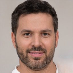 Photo of Nathan Turner